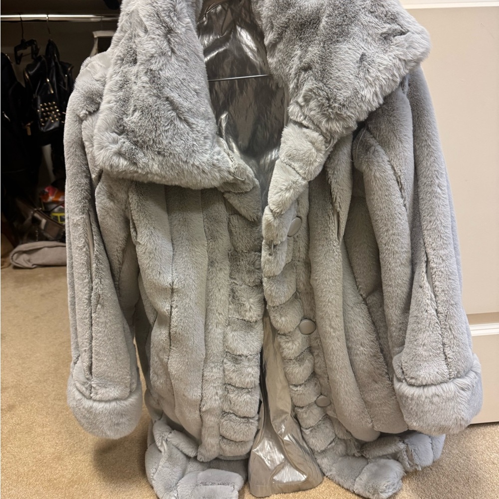 Joseph Ribkoff Silver Faux Fur Reversible Coat - Picture 10 of 15